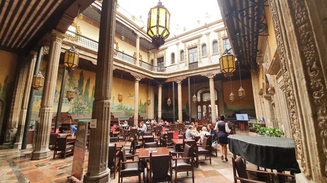 Sanborns de los Azulejos (Casa de los Azulejos), Mexico City